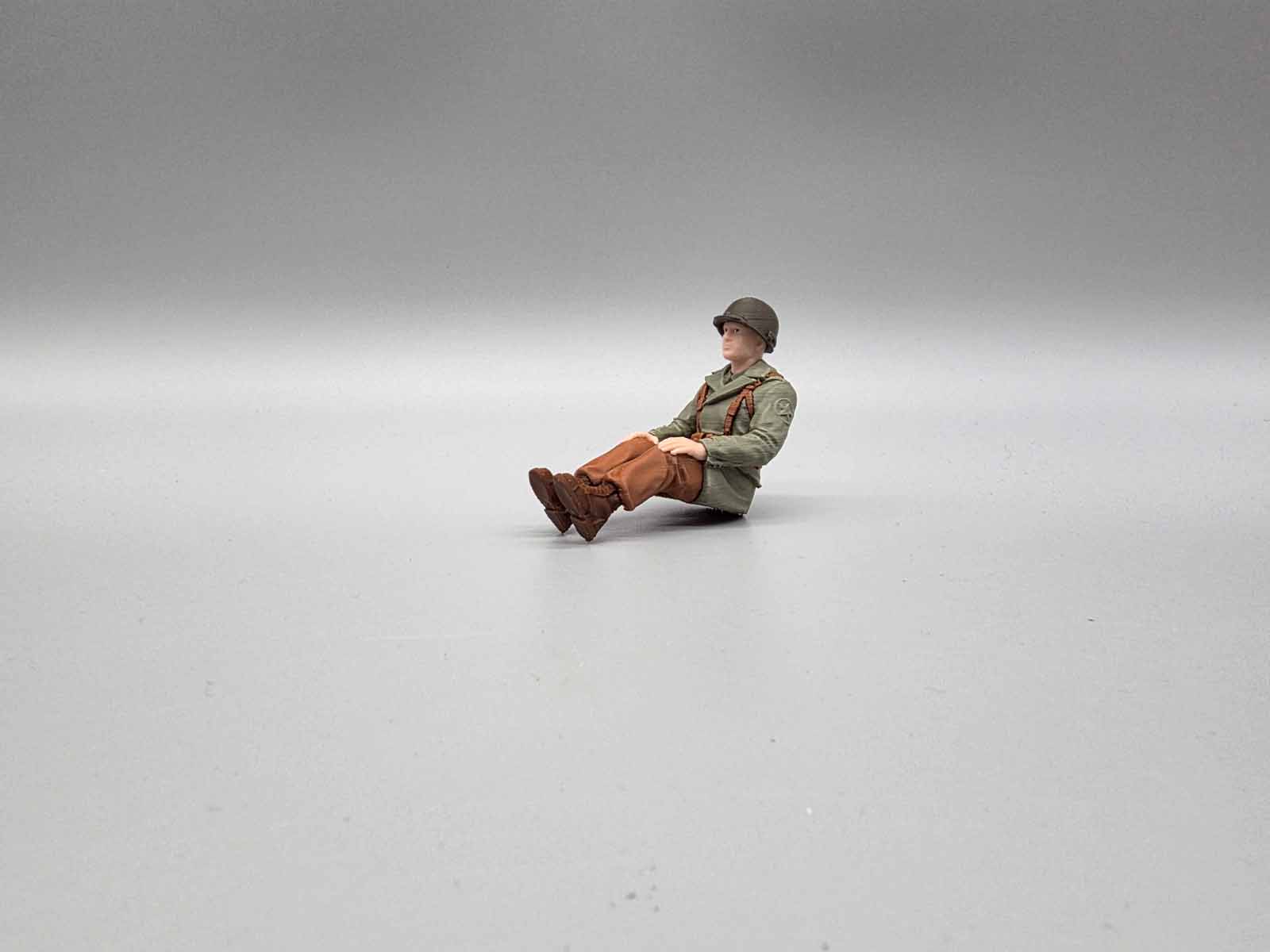 US Army Beifahrerfigur WWII 1:16 –farbig- passend für AMEWI Willys MB Jeep 1:14 US Army Beifahrerfigur WWII 1:16 –farbig- passend für AMEWI Willys MB Jeep 1:14