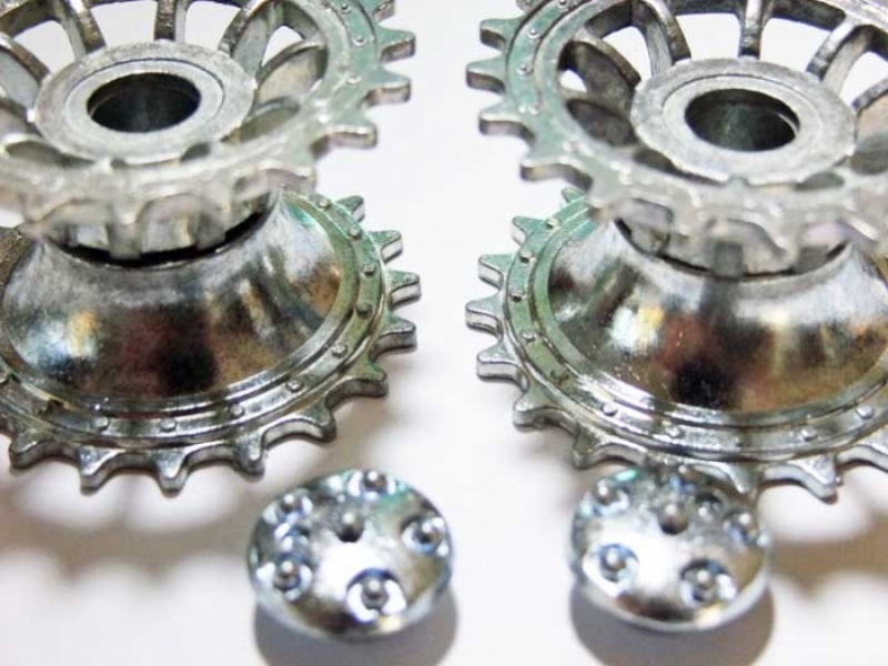 1 Set Metall Treibräder mit Kappen für German Panther 3819 1 Set Metall Treibräder mit Kappen für German Panther 3819