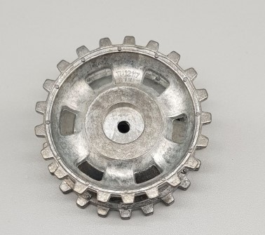 Restposten Ersatzteil Metall Treibrad Taigen für Panzer 3 Stug 3 Restposten Ersatzteil Metall Treibrad Taigen für Panzer 3 Stug 3