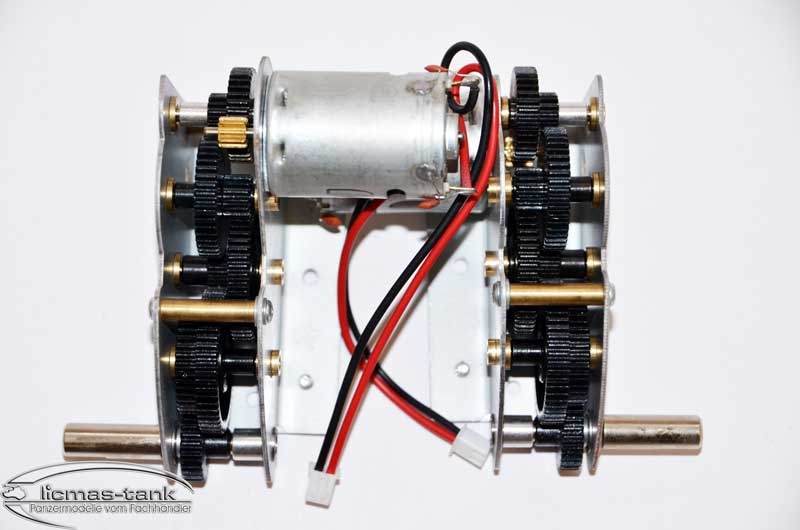 4:1 Stahlgetriebe für KV-1 und KV-2 Panzer mit Metallunterwanne 4:1 Stahlgetriebe für KV-1 und KV-2 Panzer mit Metallunterwanne
