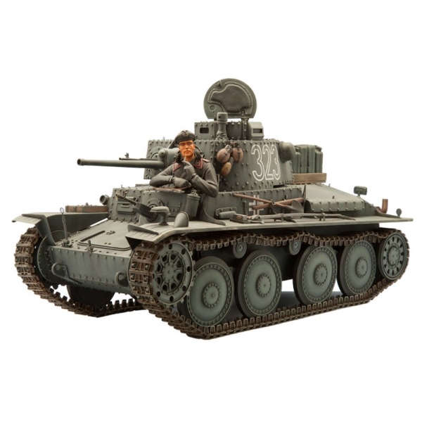 Deutscher Pz.Kpfw 38(t) - Standmodell - Maßstab 1/16 (SOL Model) Deutscher Pz.Kpfw 38(t) - Standmodell - Maßstab 1/16 (SOL Model)