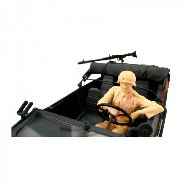 Schwimmwagen Fahrer Torro 1/16 Figurenbausatz unbemalt