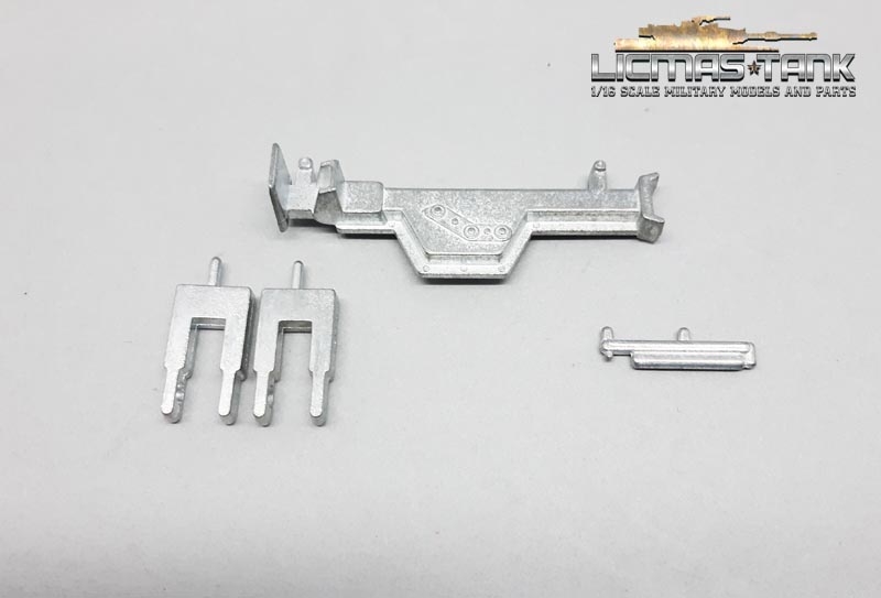 1/16 Königstiger Wagenheber mit Halterung aus Metall 1/16 Königstiger Wagenheber mit Halterung aus Metall