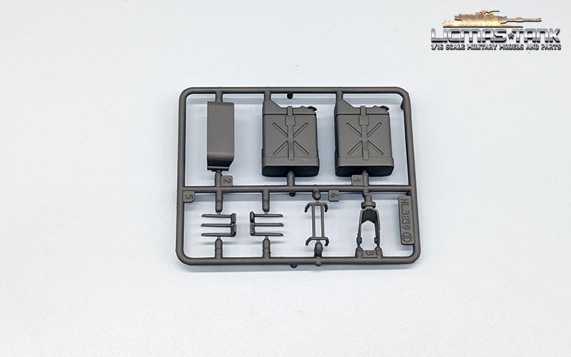 Heng Long M41 Kunststoff Zubehör Kanister Set 3839 E 1:16 Heng Long M41 Kunststoff Zubehör Kanister Set 3839 E 1:16