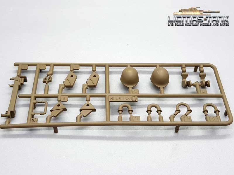 Kunststoff Zubehör mit Helme Set D  Heng Long 3838 M26 Snow Leopard