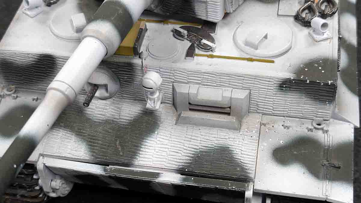 B-WARE - RC Panzer Tiger I Winter – Taigen V3 BB Metall-Edition mit 6mm Schussfunktion und Kanonenrauch