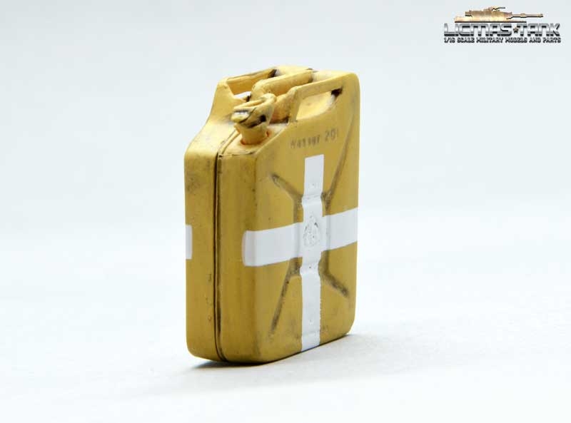 Wasserkanister Wehrmacht mit Schrift Wüstenbeige licmas-tank 1:16