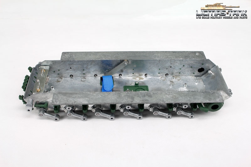 IS-2 (JS-2) Metall Unterwanne inkl. Metall Schwingarme