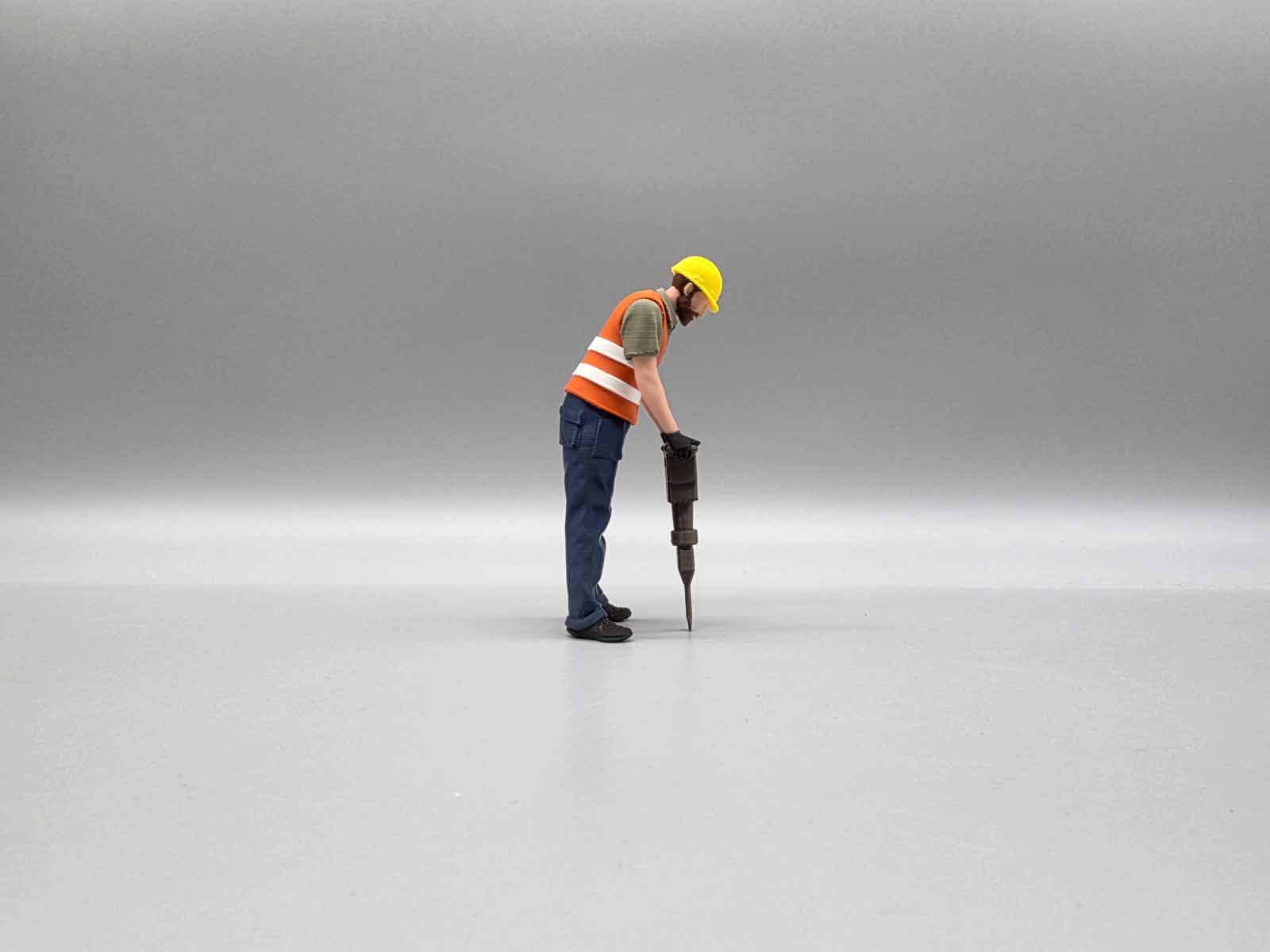 Figur 1/14 farbig Arbeiter Presslufthammer Warnweste Lkw Truck Nutzfahrzeuge Baustelle Modellbau