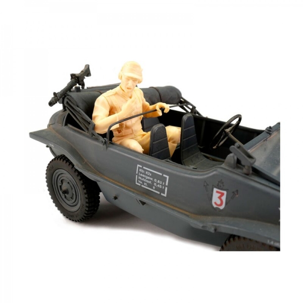 Schwimmwagen Funker Torro 1/16 Figurenbausatz unbemalt